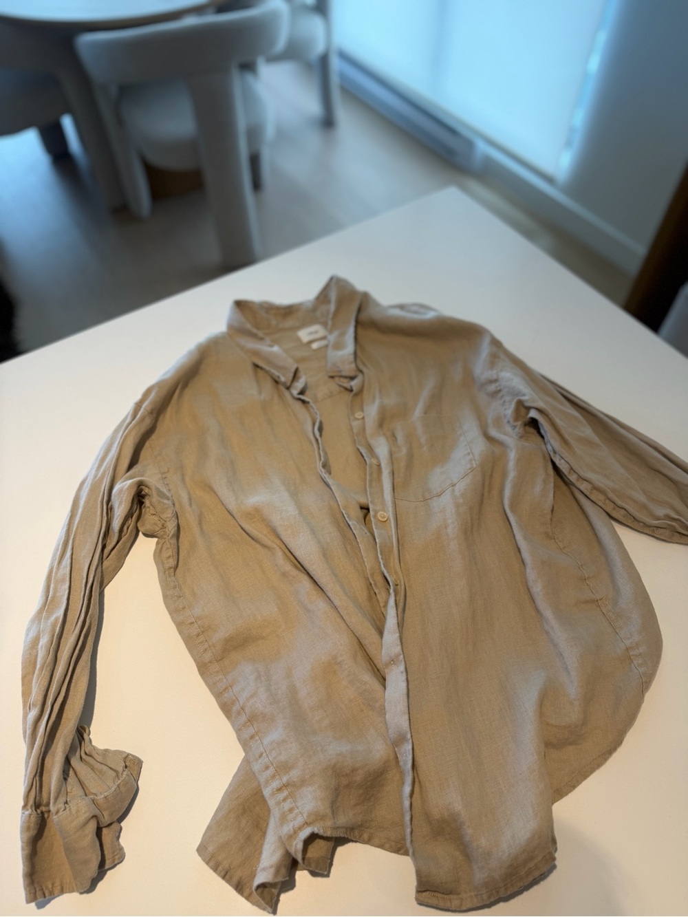 Aritiza linen Casual Button-Up Shirt in Light light brown